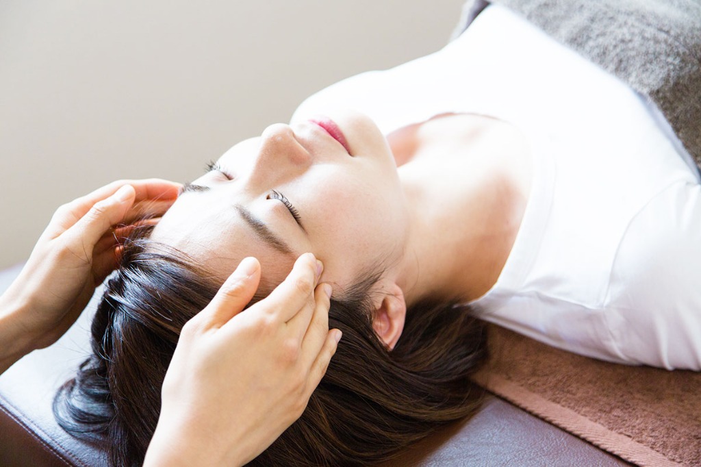 アクセスバーズで脳をすっきり思考の断捨離